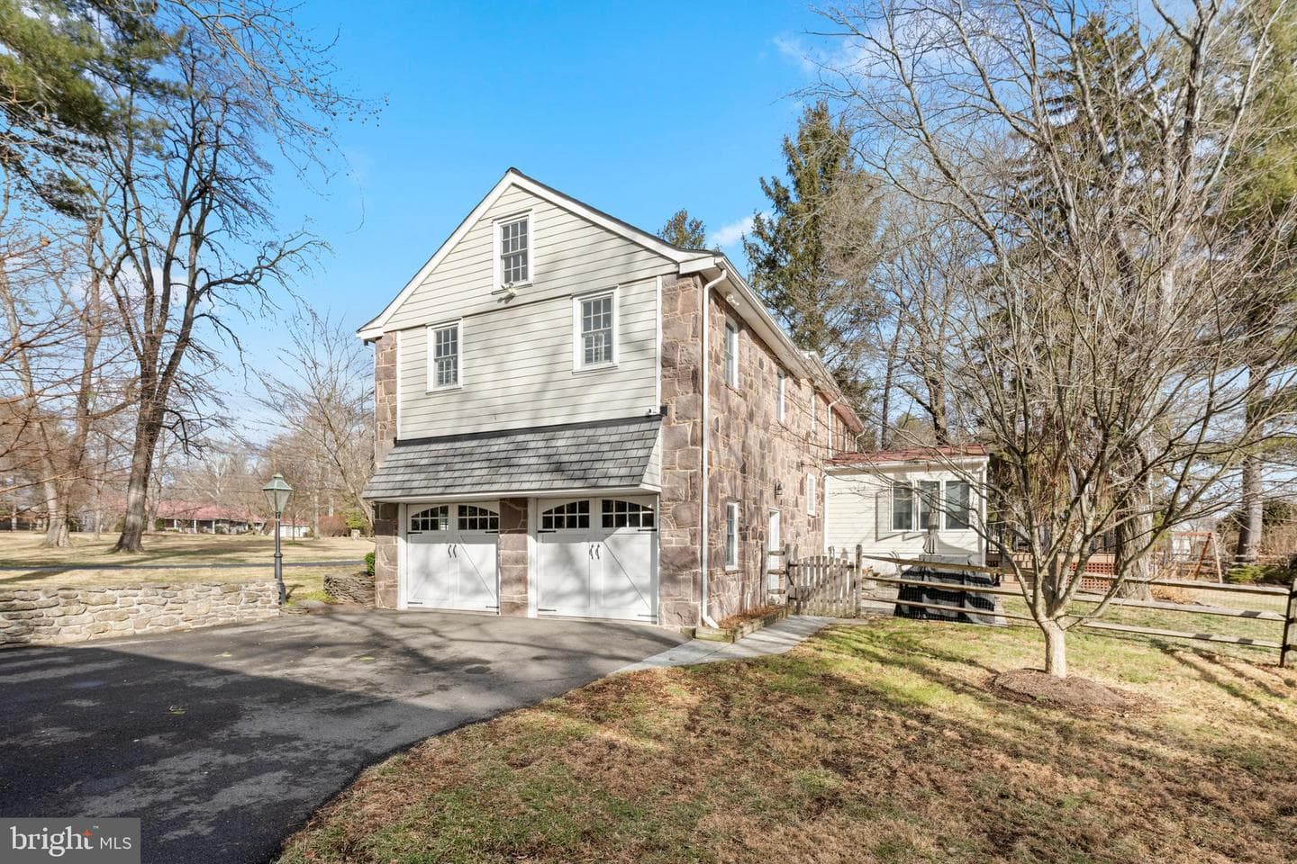 6760 Chapel Road photo 8