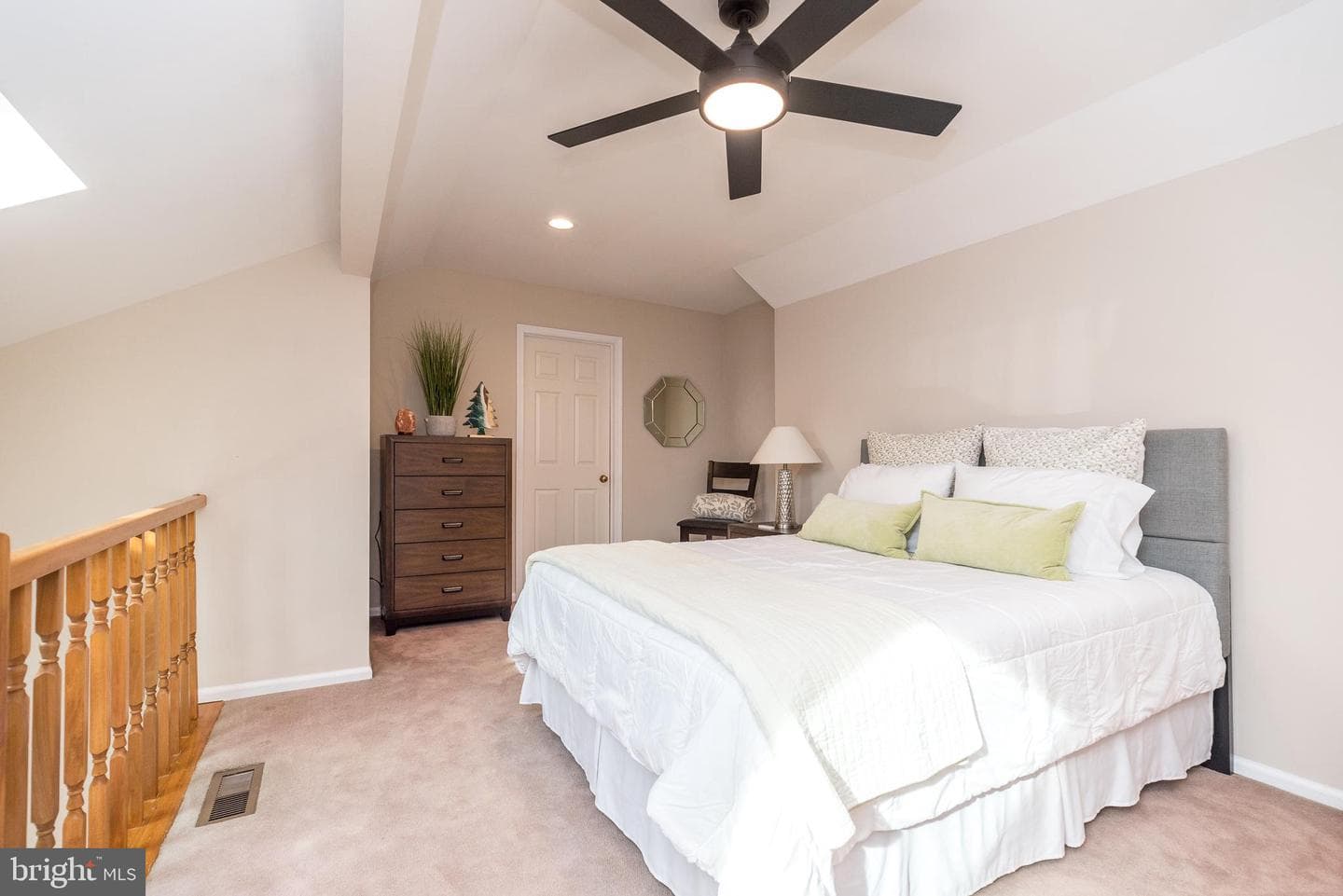 422 Redbud Court photo 19