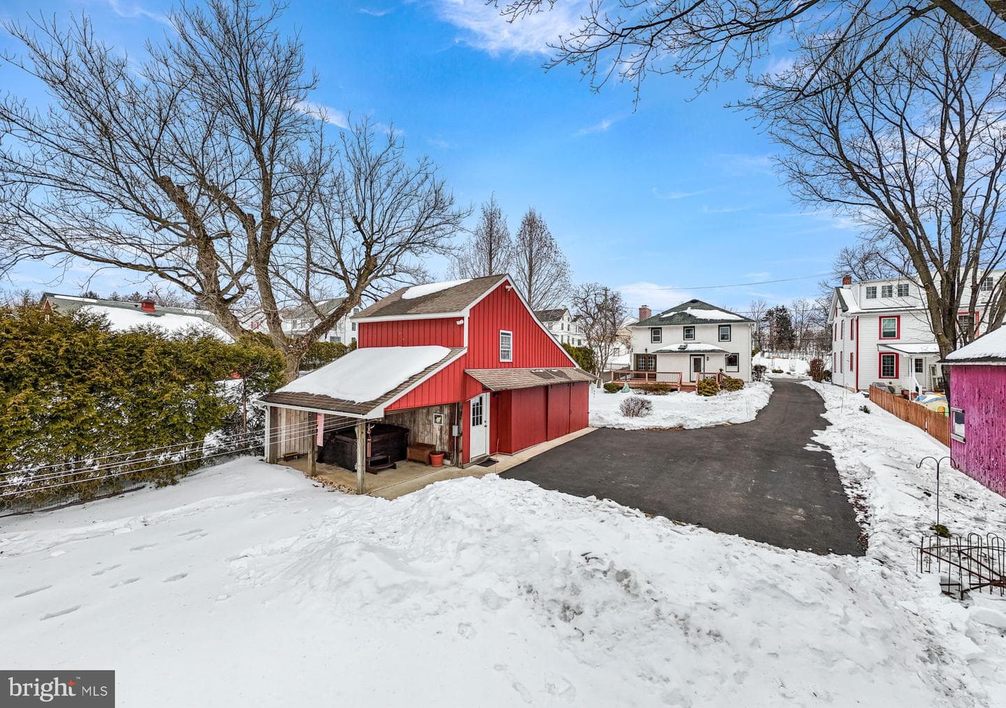 21 New Galena Road photo 36