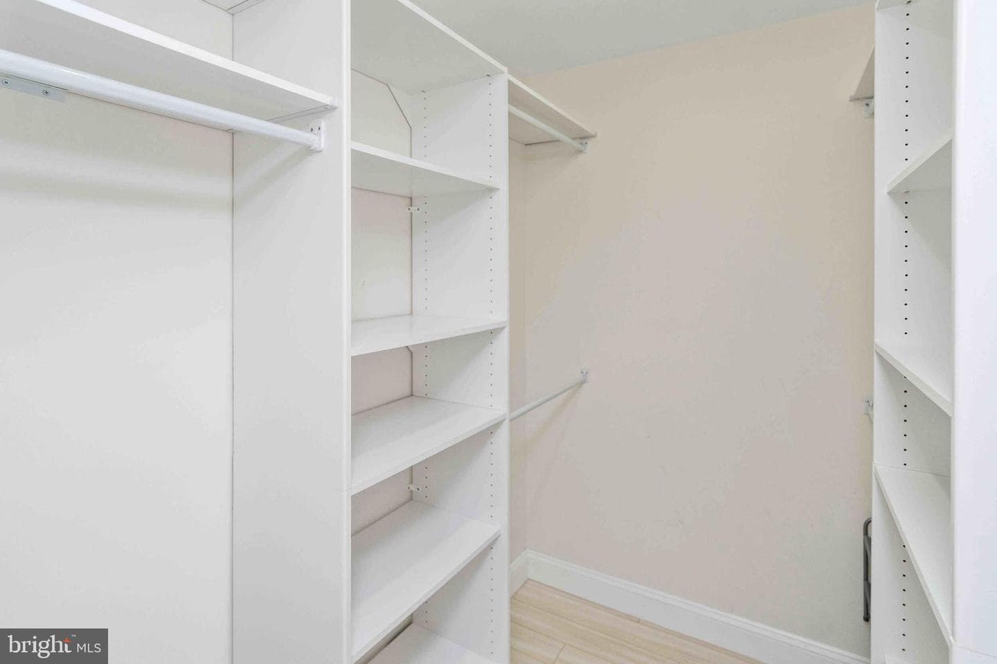 137 Idlewild Road photo 16