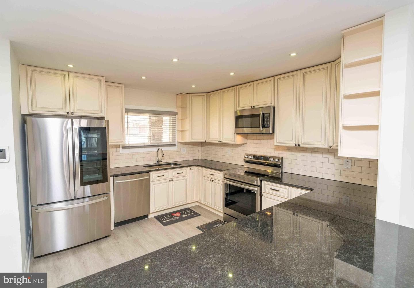 137 Idlewild Road photo 6
