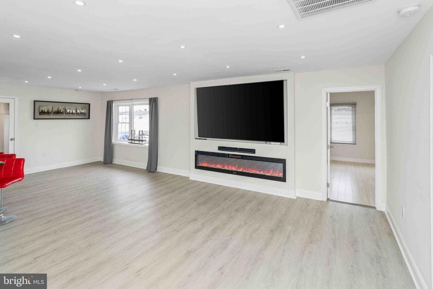 137 Idlewild Road photo 7