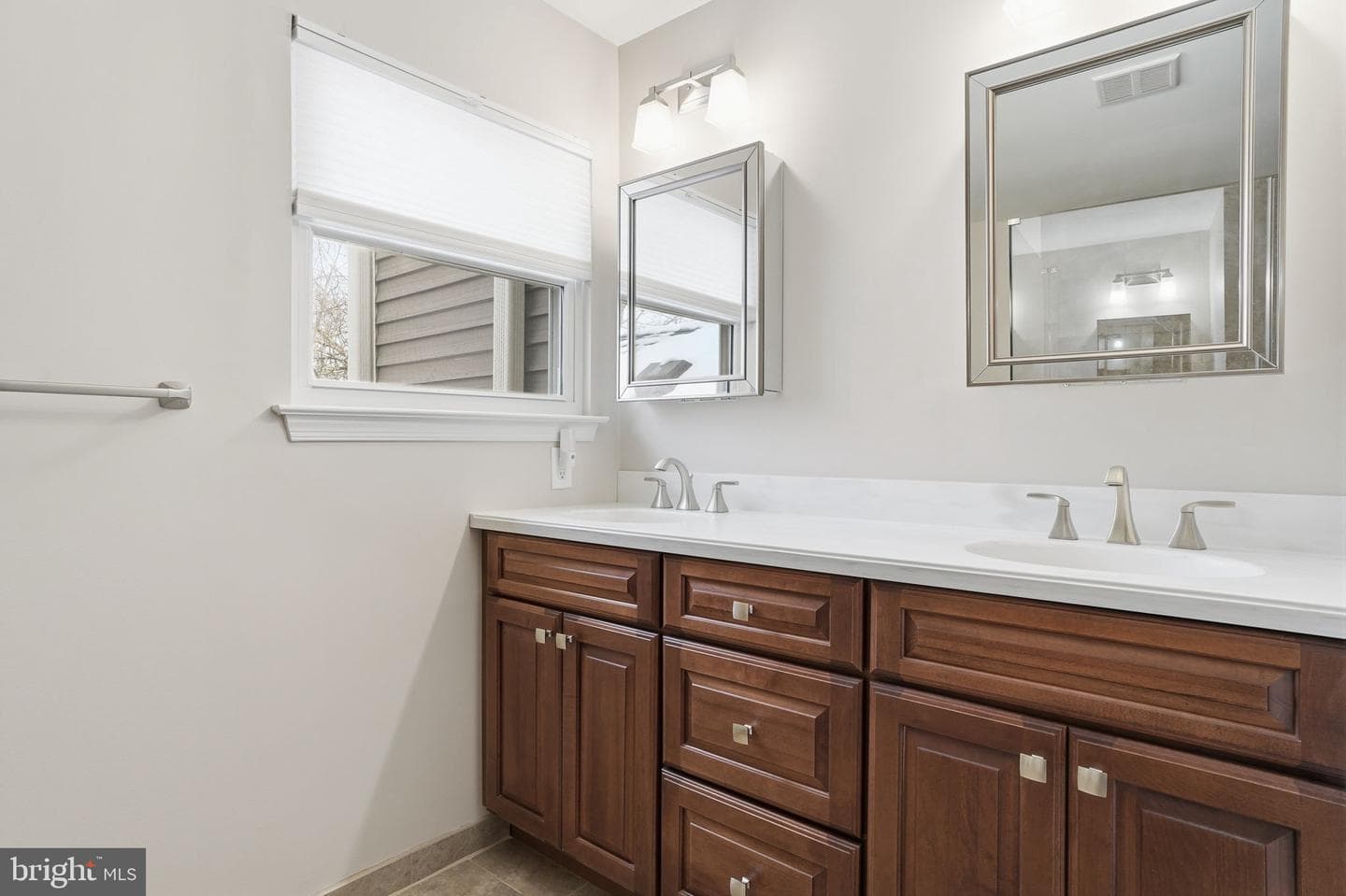 1613 Lakeview Circle photo 27