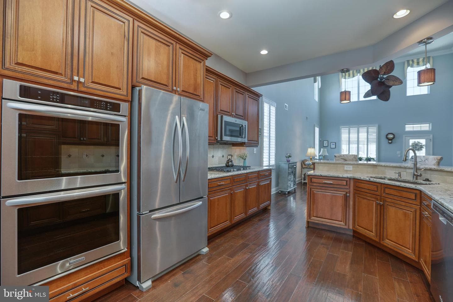 232 Polk Way photo 7