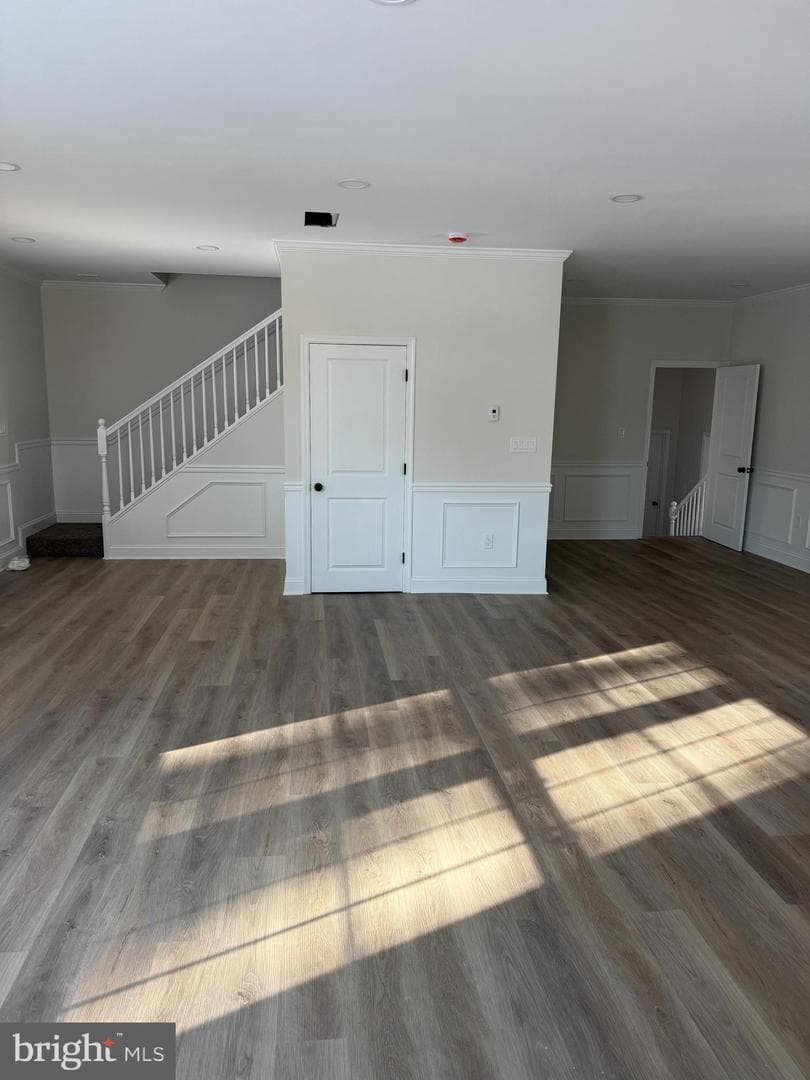 535 Princess Ave photo 7