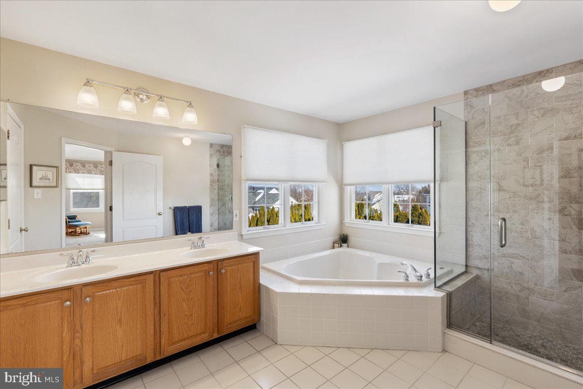 131 Nottingham Drive photo 36