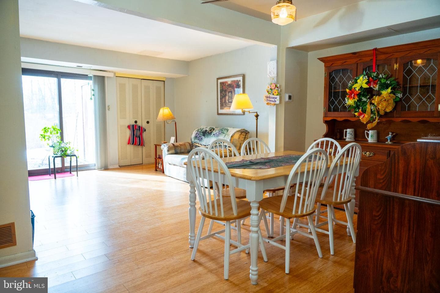 641 Whittier Drive photo 9
