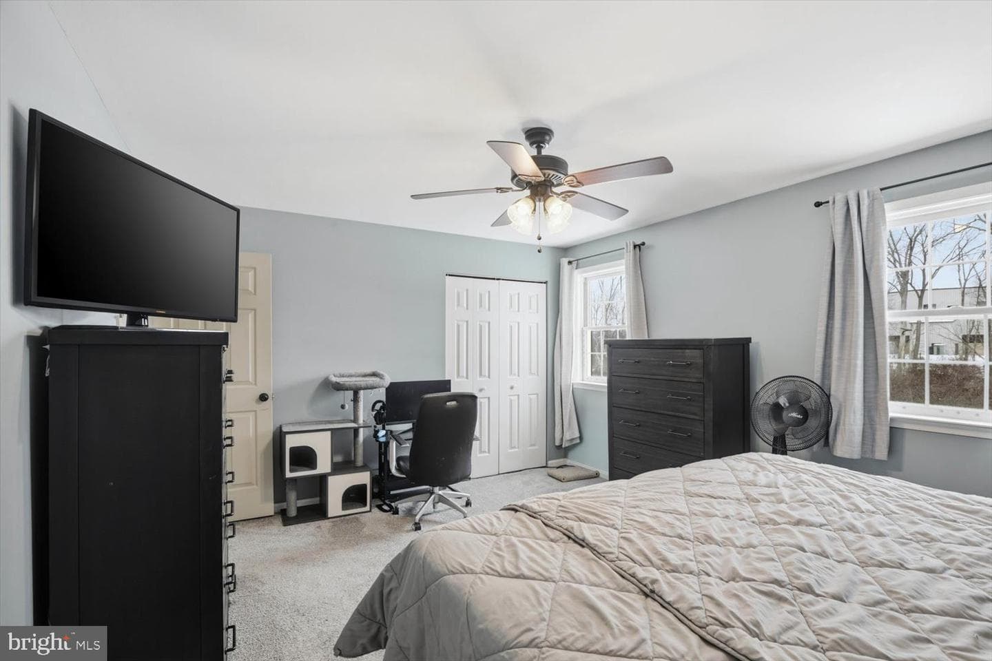 200 Hughes Avenue photo 23