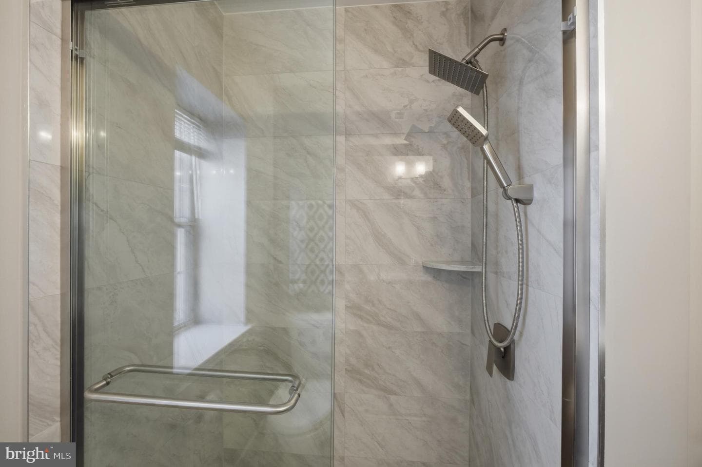 1812 Society Place photo 18