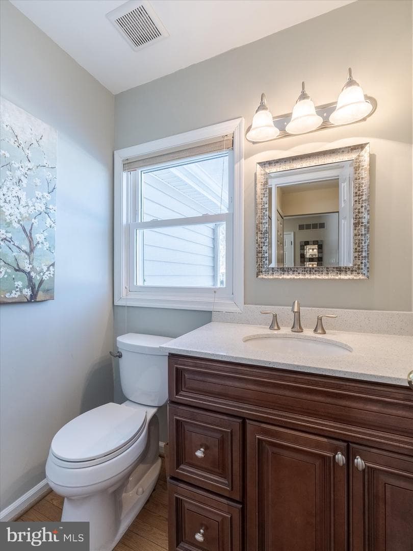 1 Denton Circle photo 20