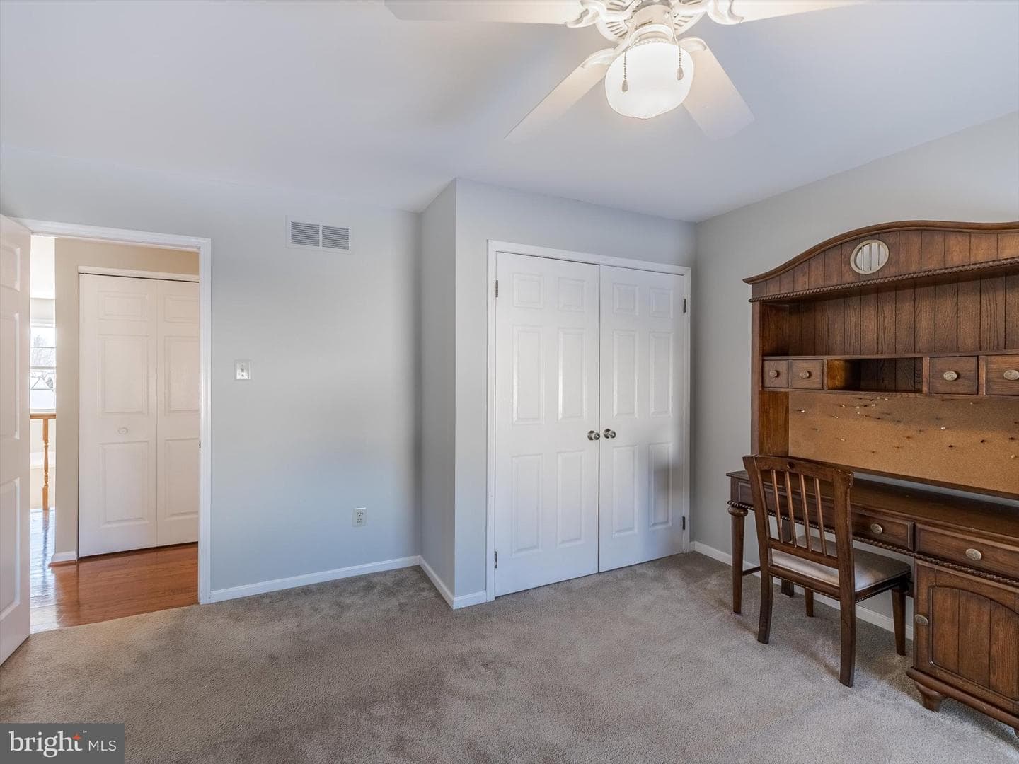 1 Denton Circle photo 33