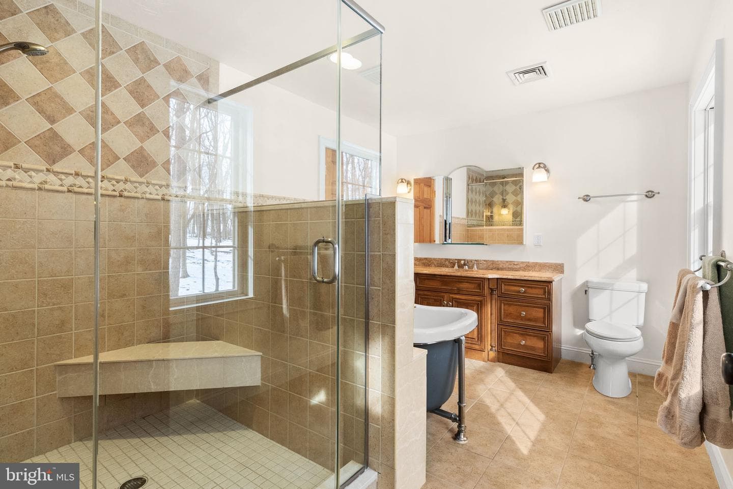 7044 Ely Road photo 36