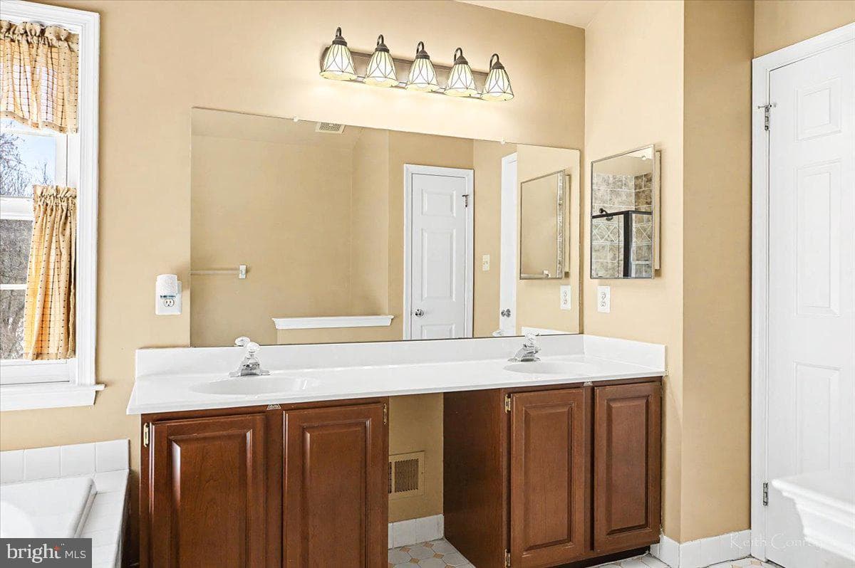 4533 Deep Creek Way photo 36