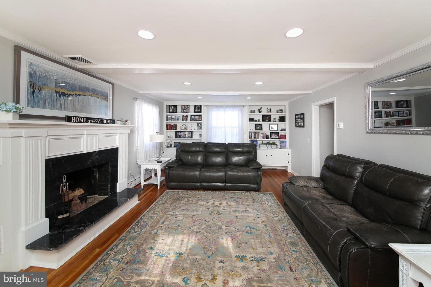 543 Green Valley Road photo 3