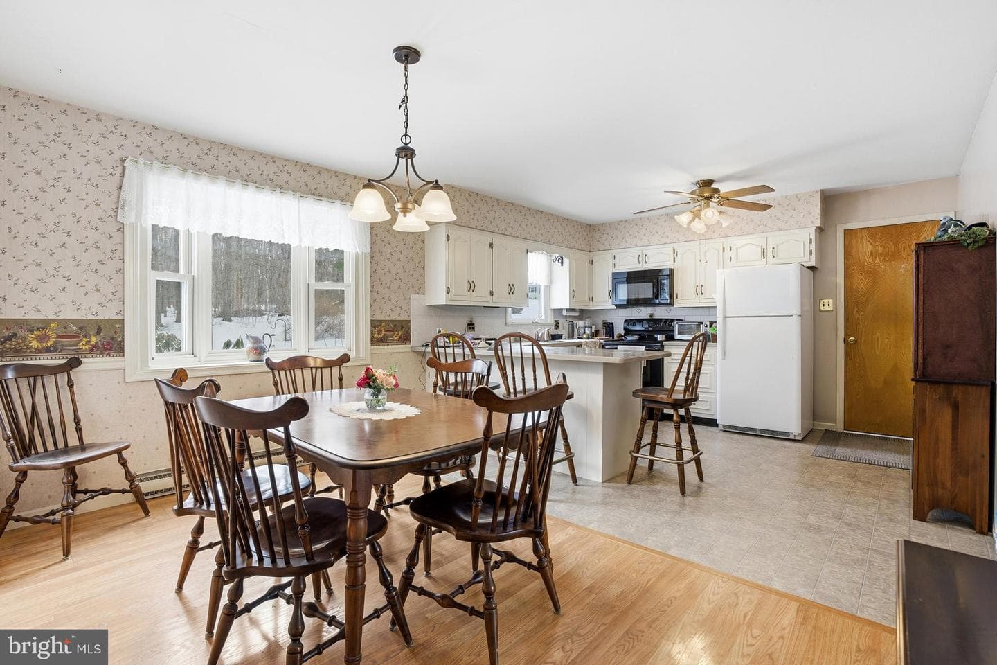 1627 Diamond Street photo 7