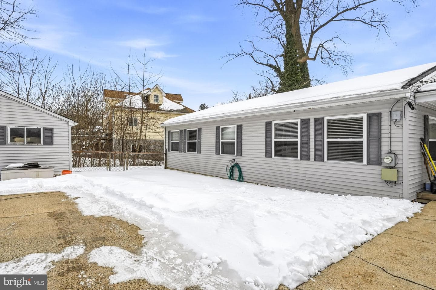 41 Pleasant Avenue photo 21