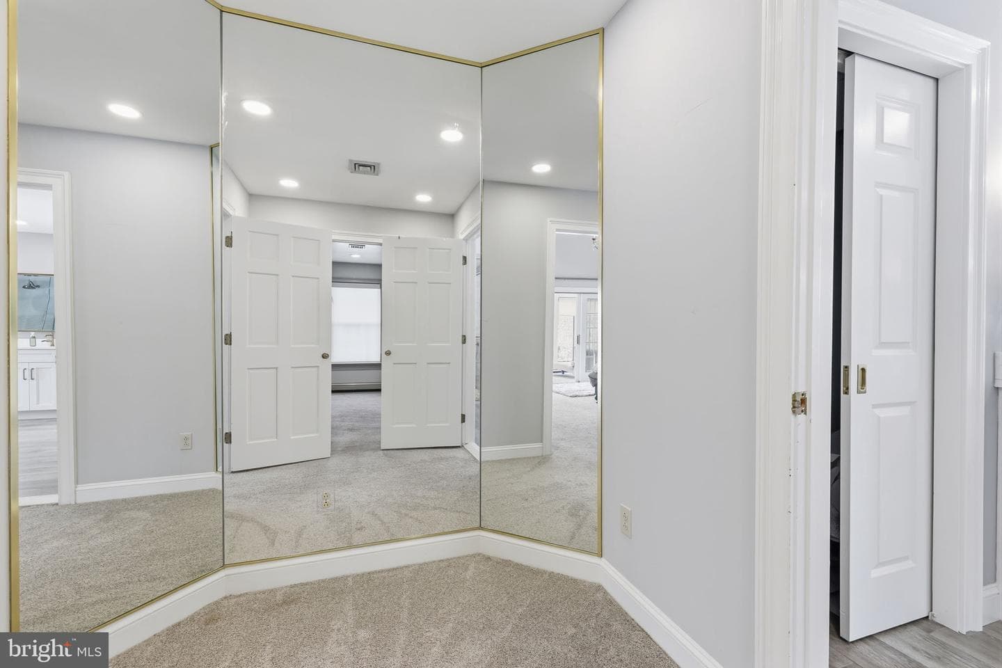 7 Woodland Road photo 84