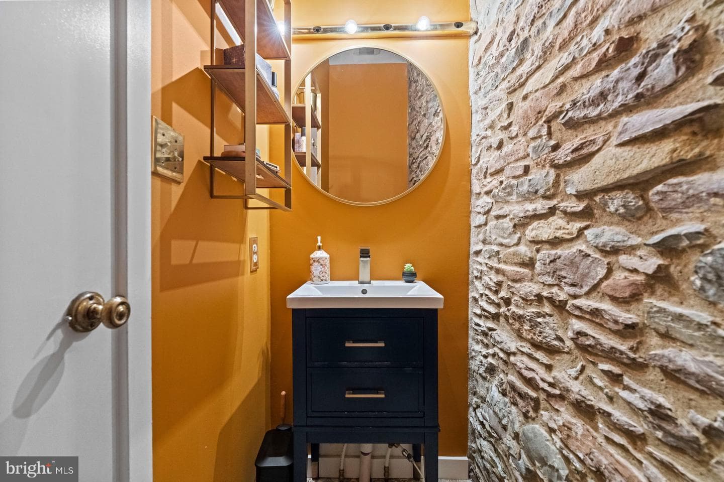 6 Bridge One Lane photo 43
