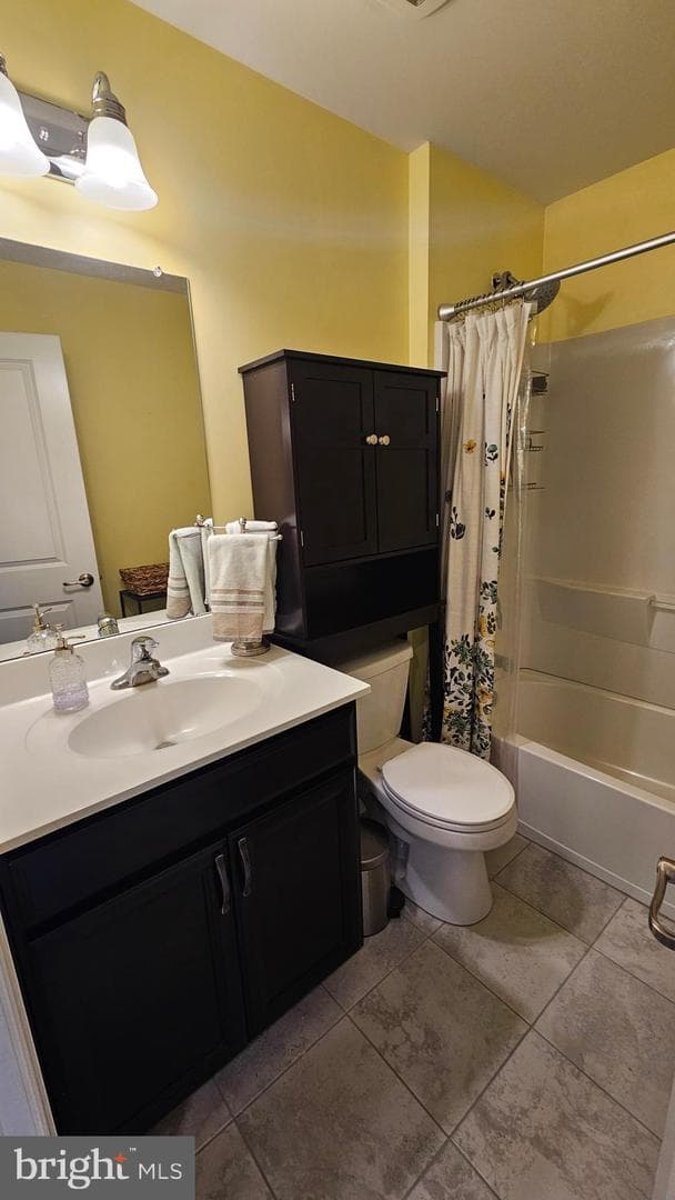 202 Pond View Court photo 23