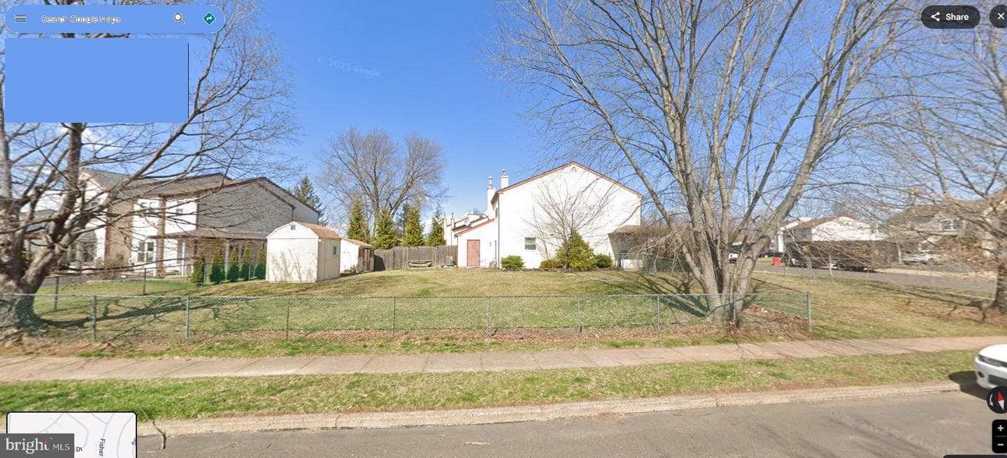 632 Longfellow Court photo 29