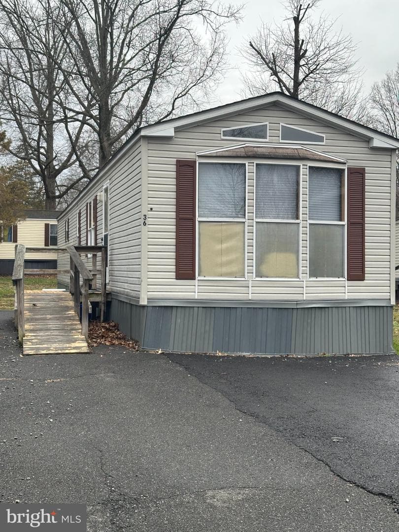 36 Center Hill Drive photo 9