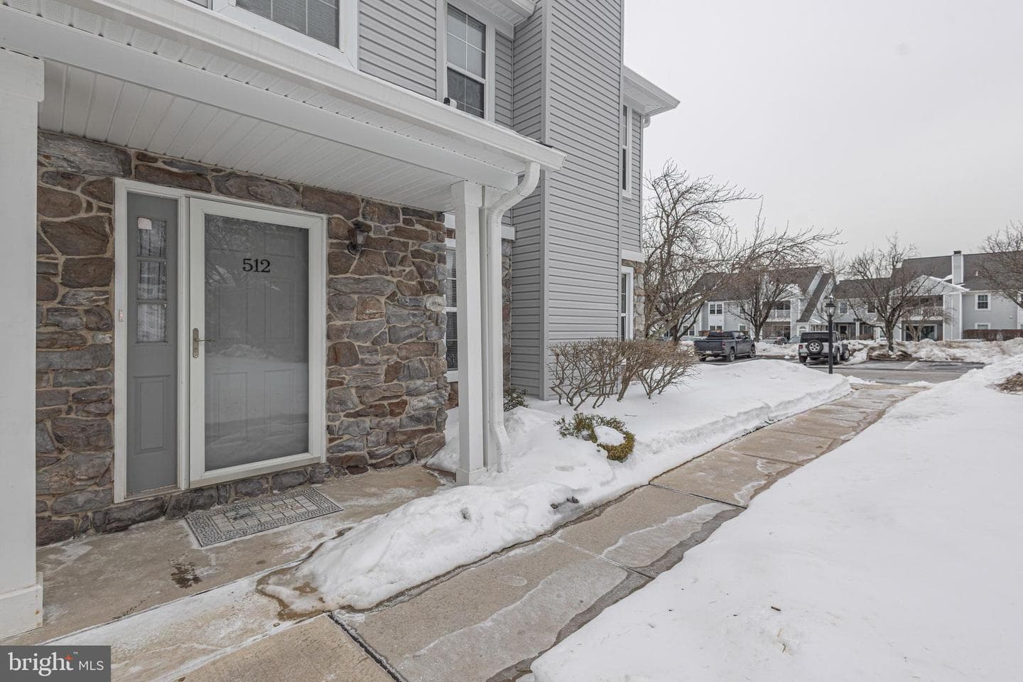 512 Mews Drive photo 2