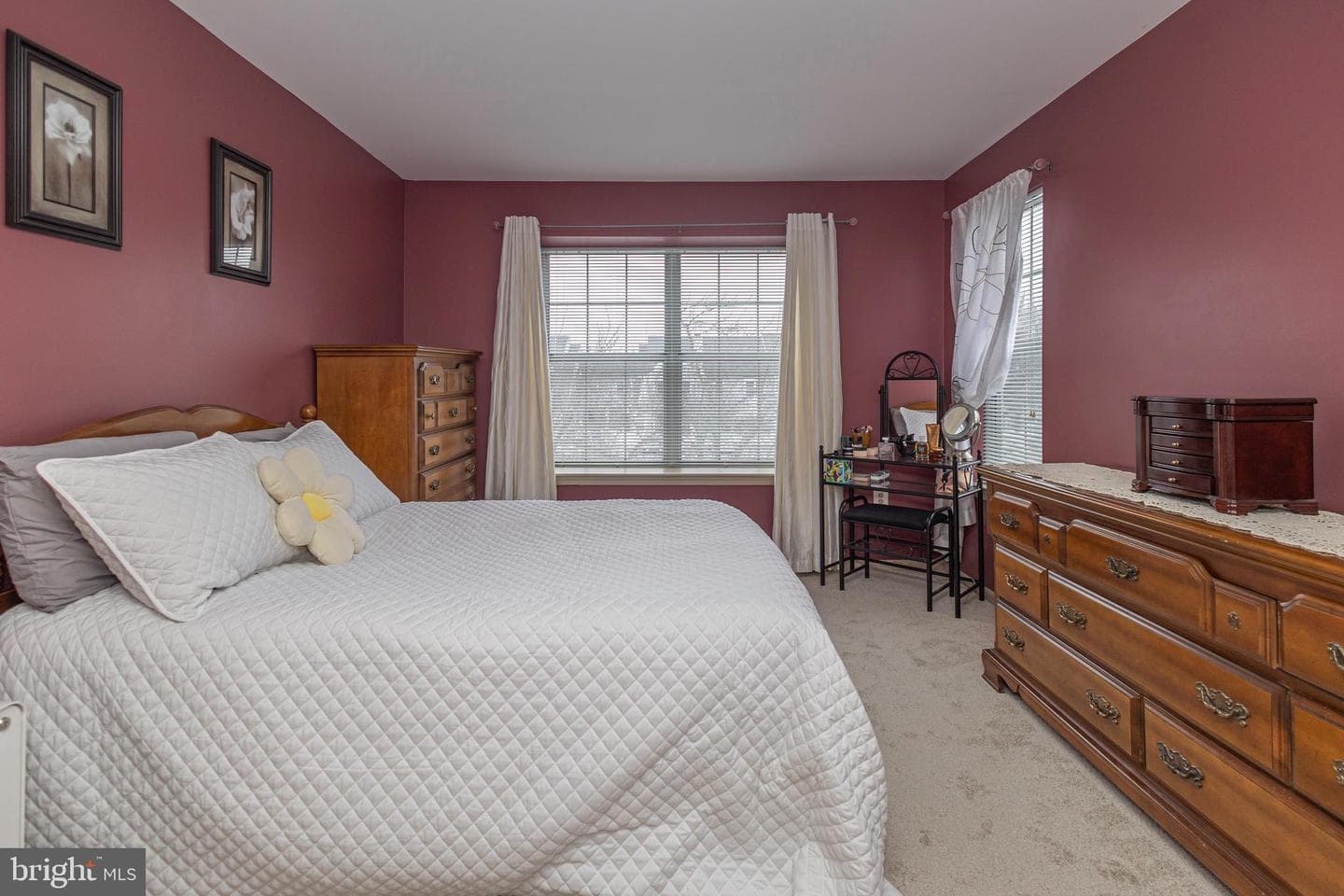 512 Mews Drive photo 21