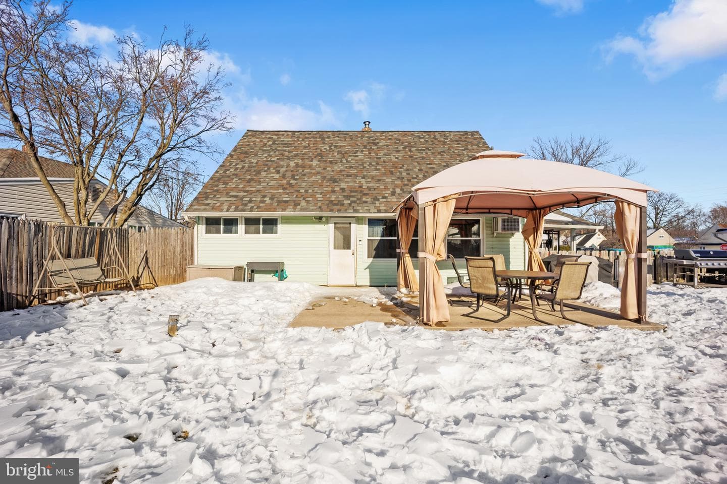 5 Nickelhill Lane photo 23