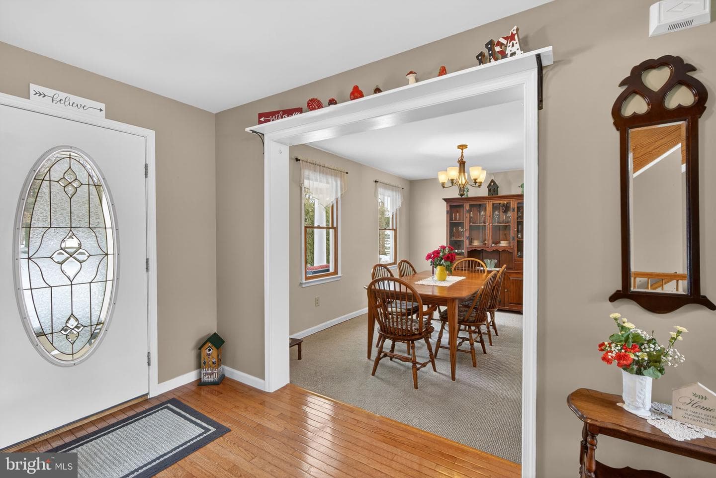 712 Broad Street photo 9