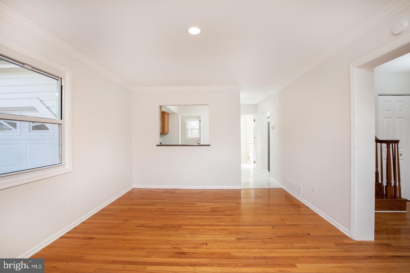 2210 Club House Circle photo 9