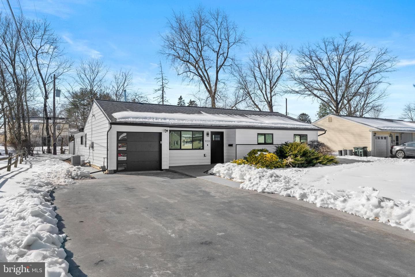 970 Rozel Avenue photo 4
