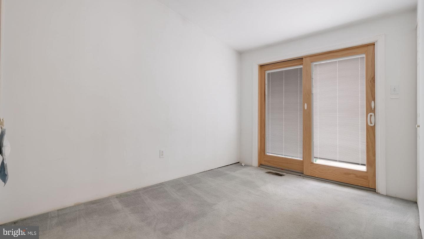 530 Main Avenue photo 10