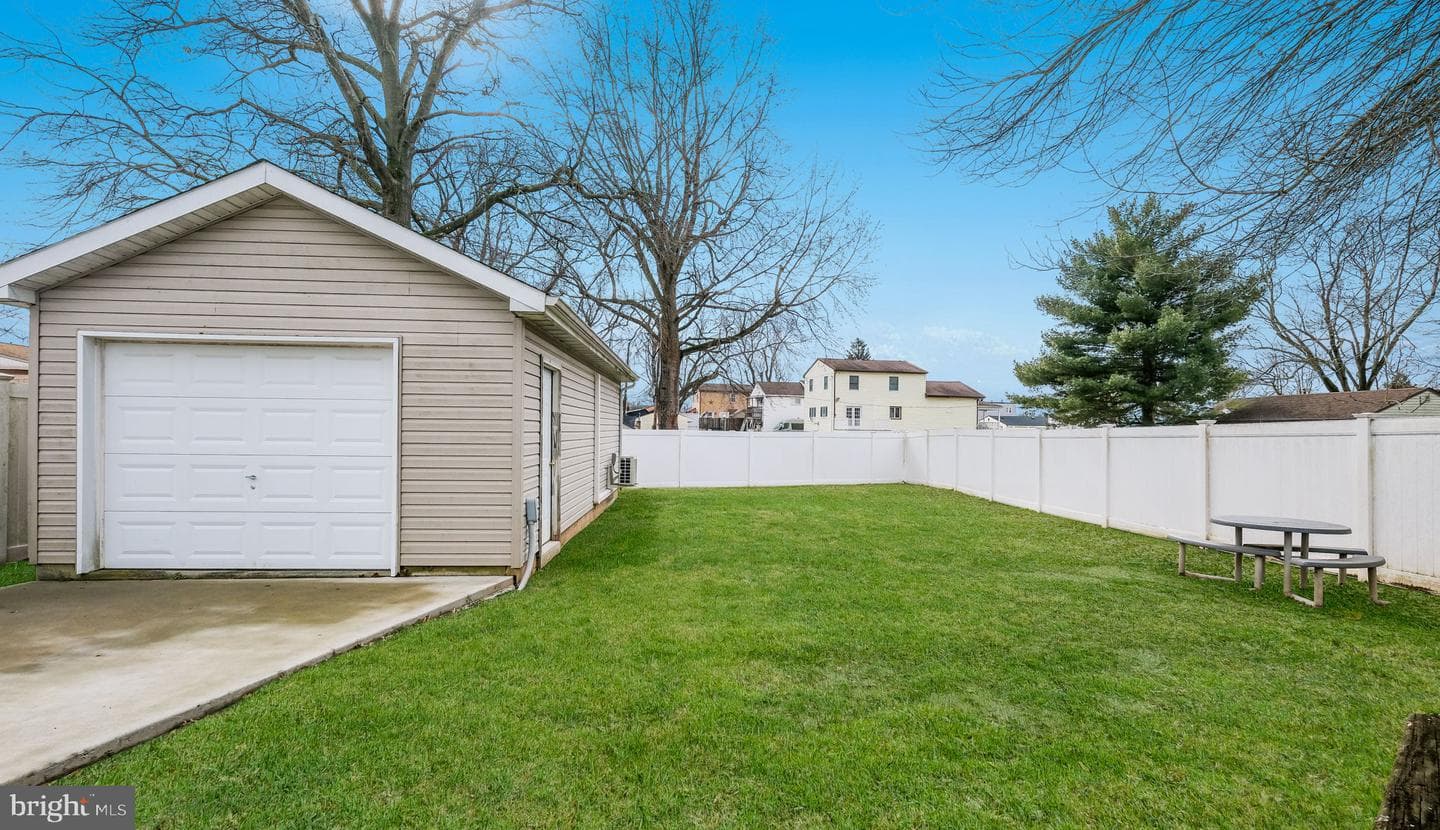530 Main Avenue photo 16