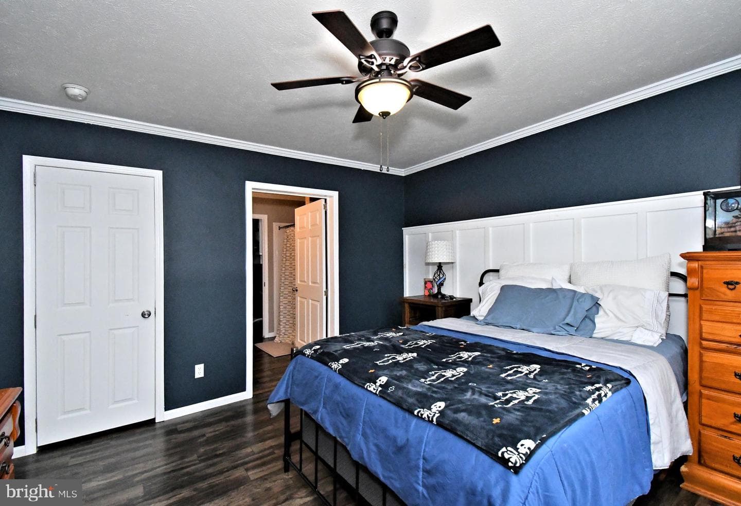 233 Hemlock Drive photo 27