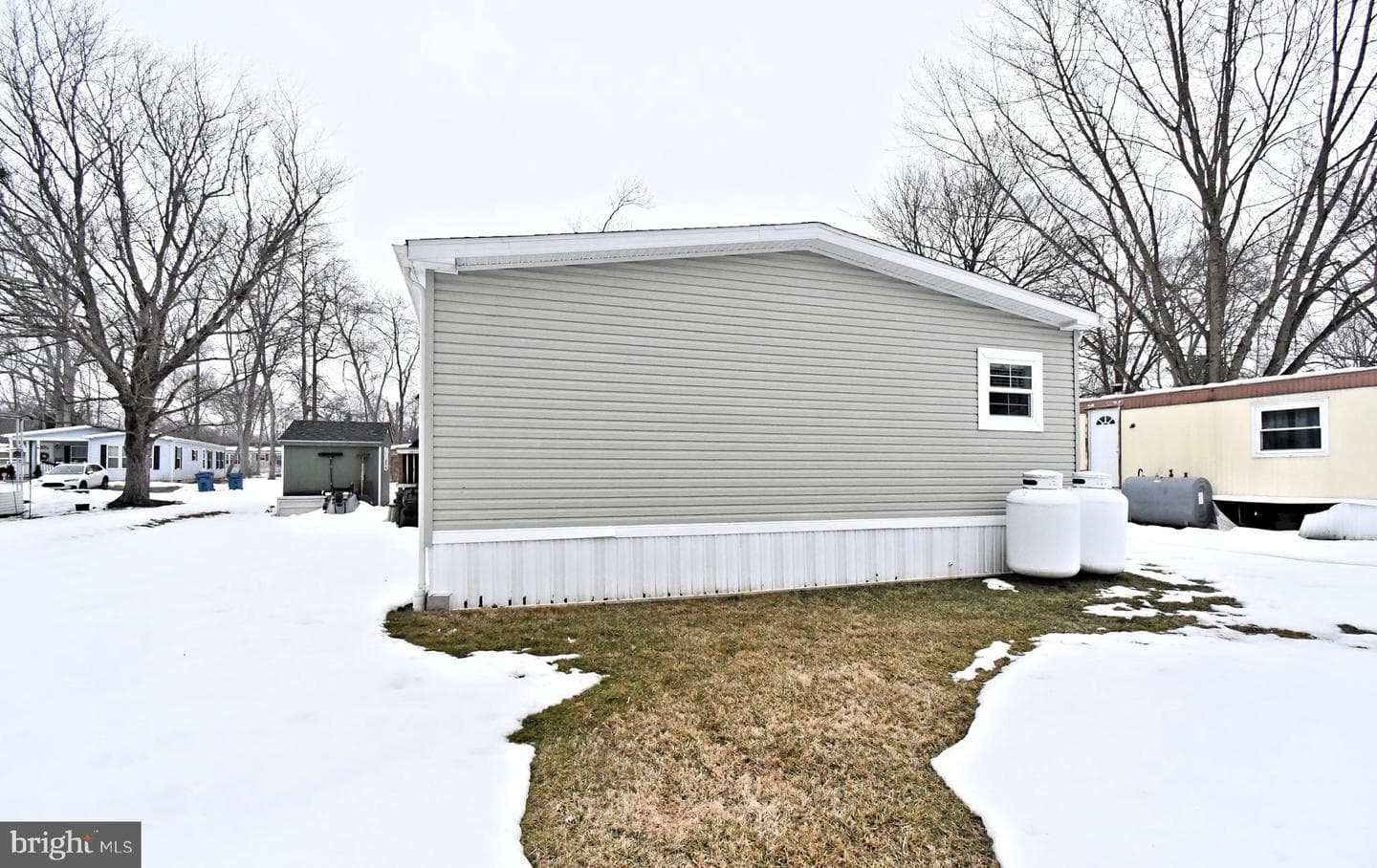 233 Hemlock Drive photo 53
