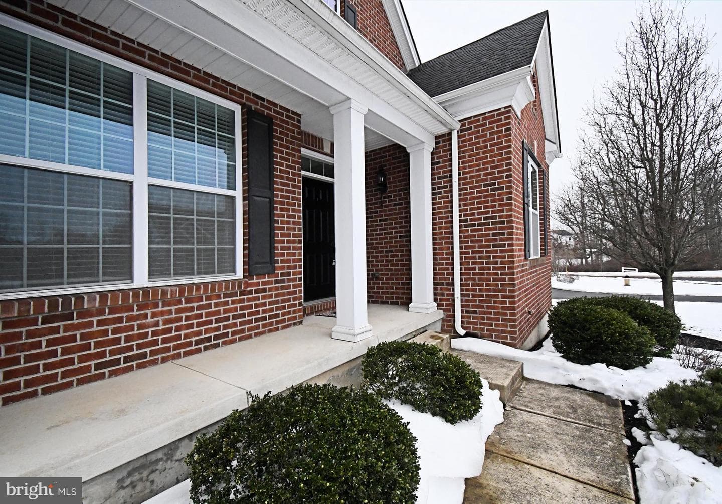 2804 Hoffs Way photo 3