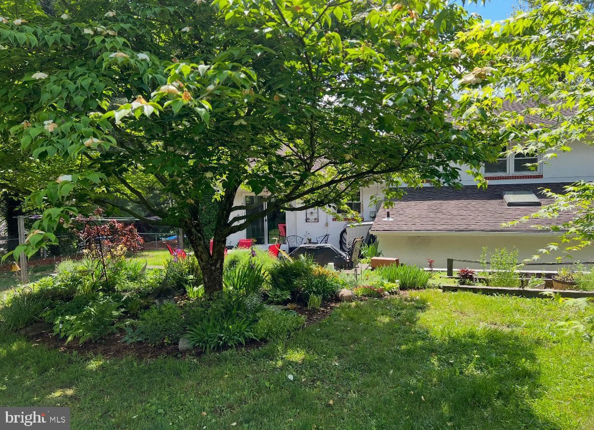 106 S Shady Retreat Road photo 27