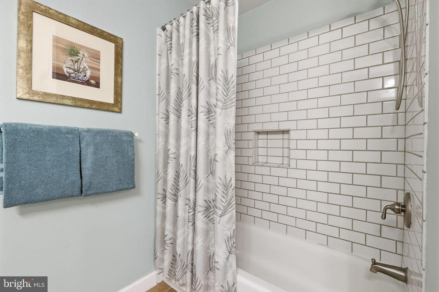 25 Honey Locust Lane photo 17