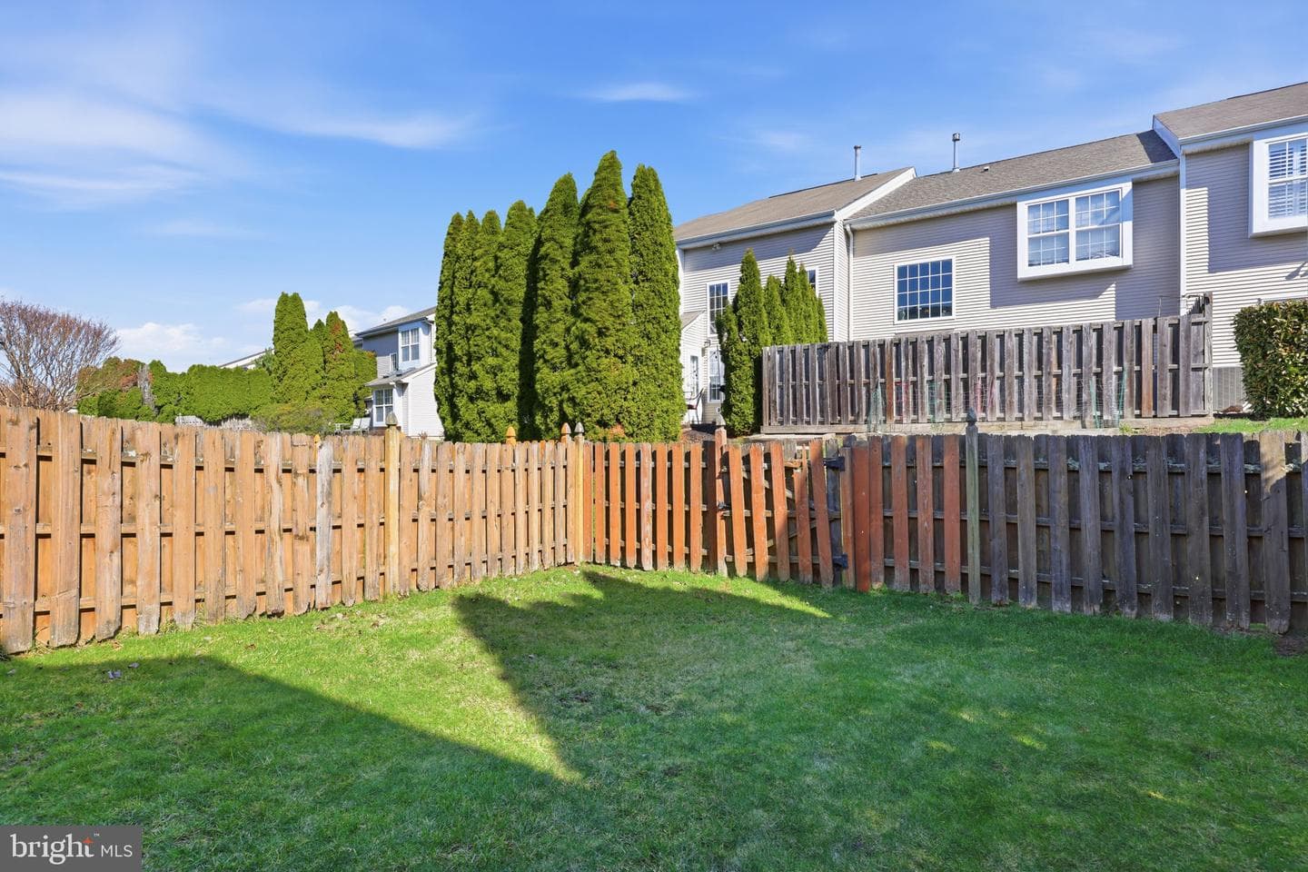 25 Honey Locust Lane photo 27