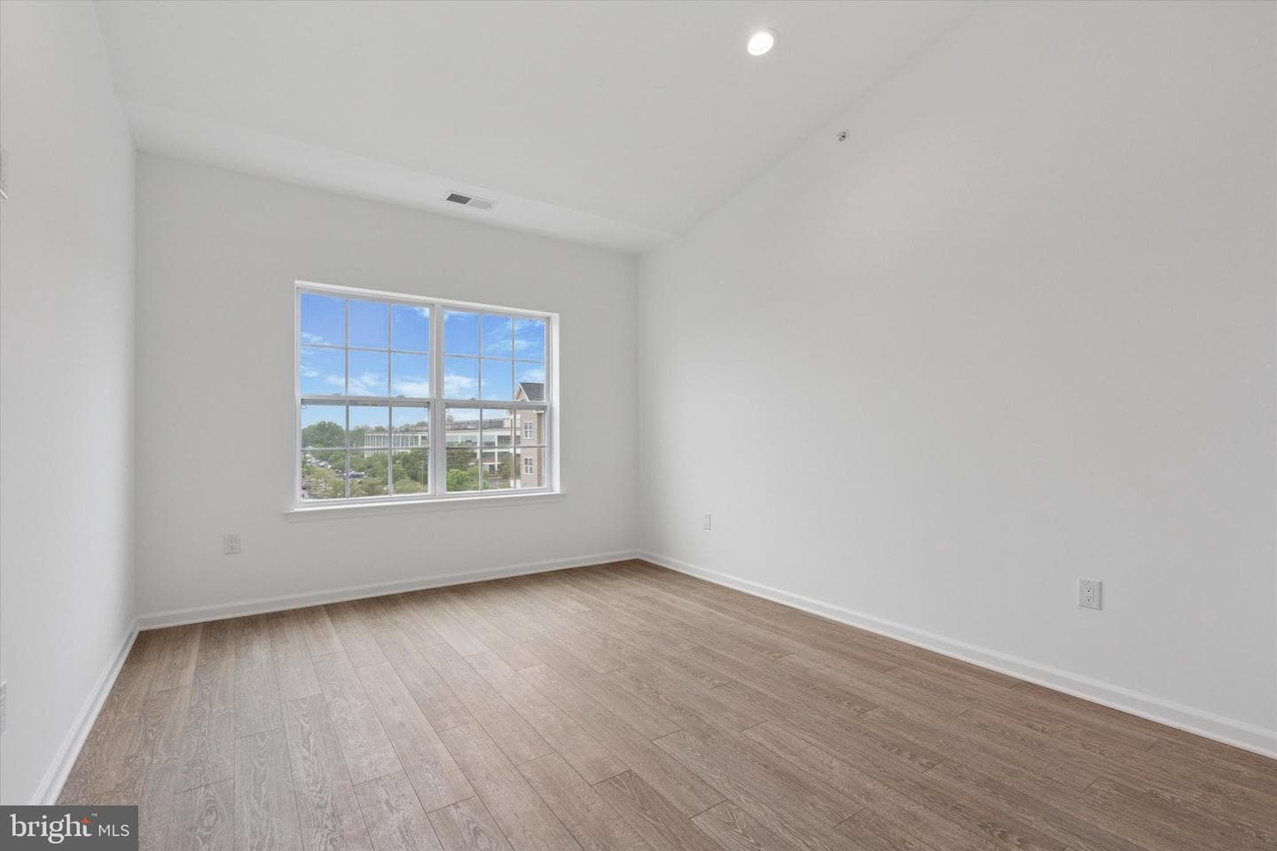 16122 River View Court photo 24