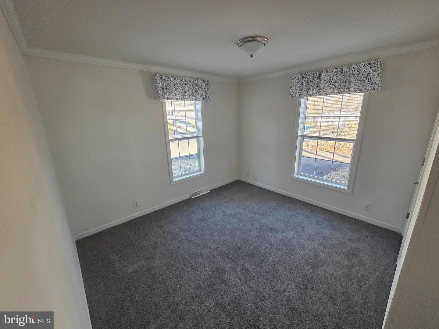 2 Esther Drive photo 8