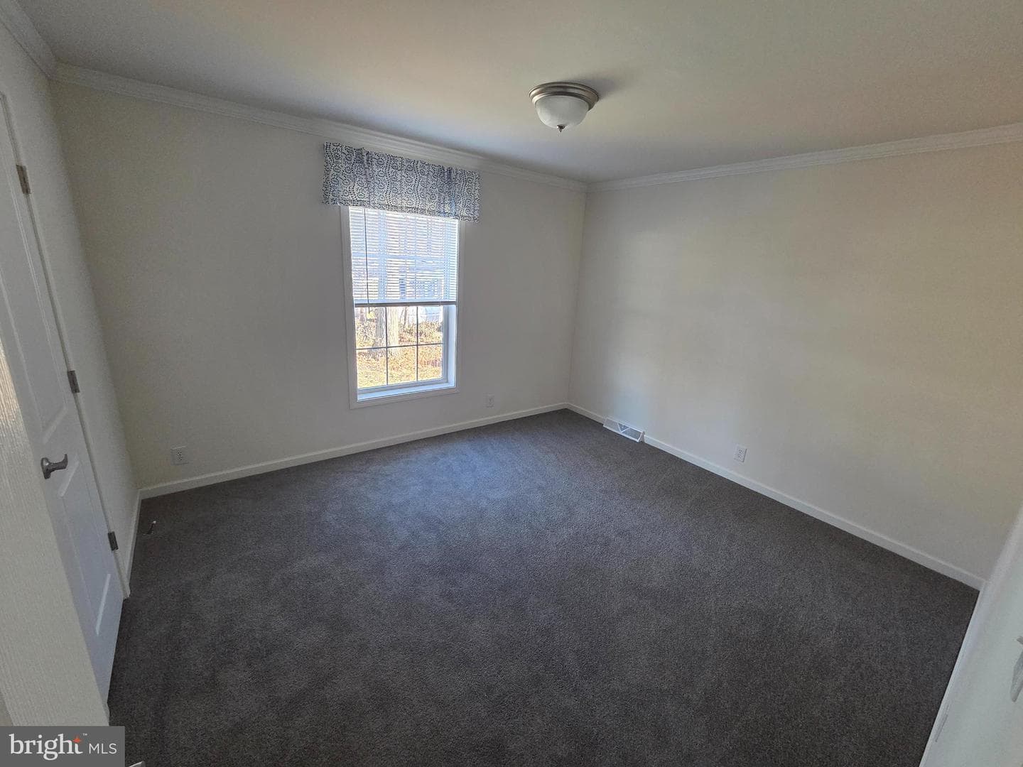 2 Esther Drive photo 9