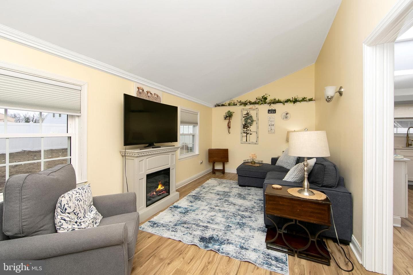 612 S Queen Anne Drive photo 14