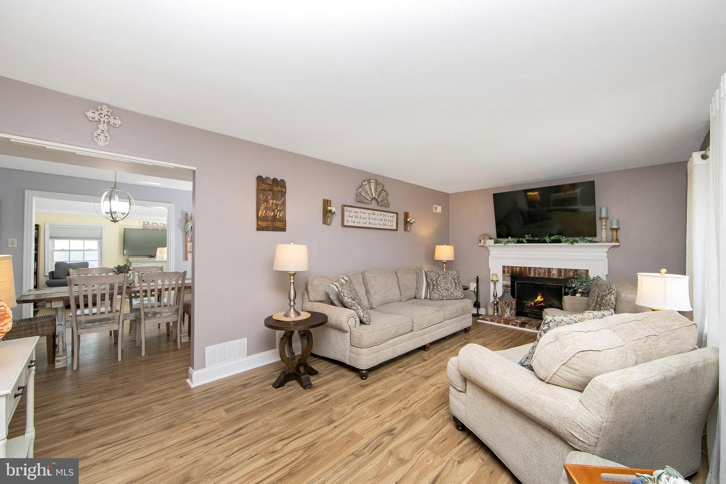 612 S Queen Anne Drive photo 5