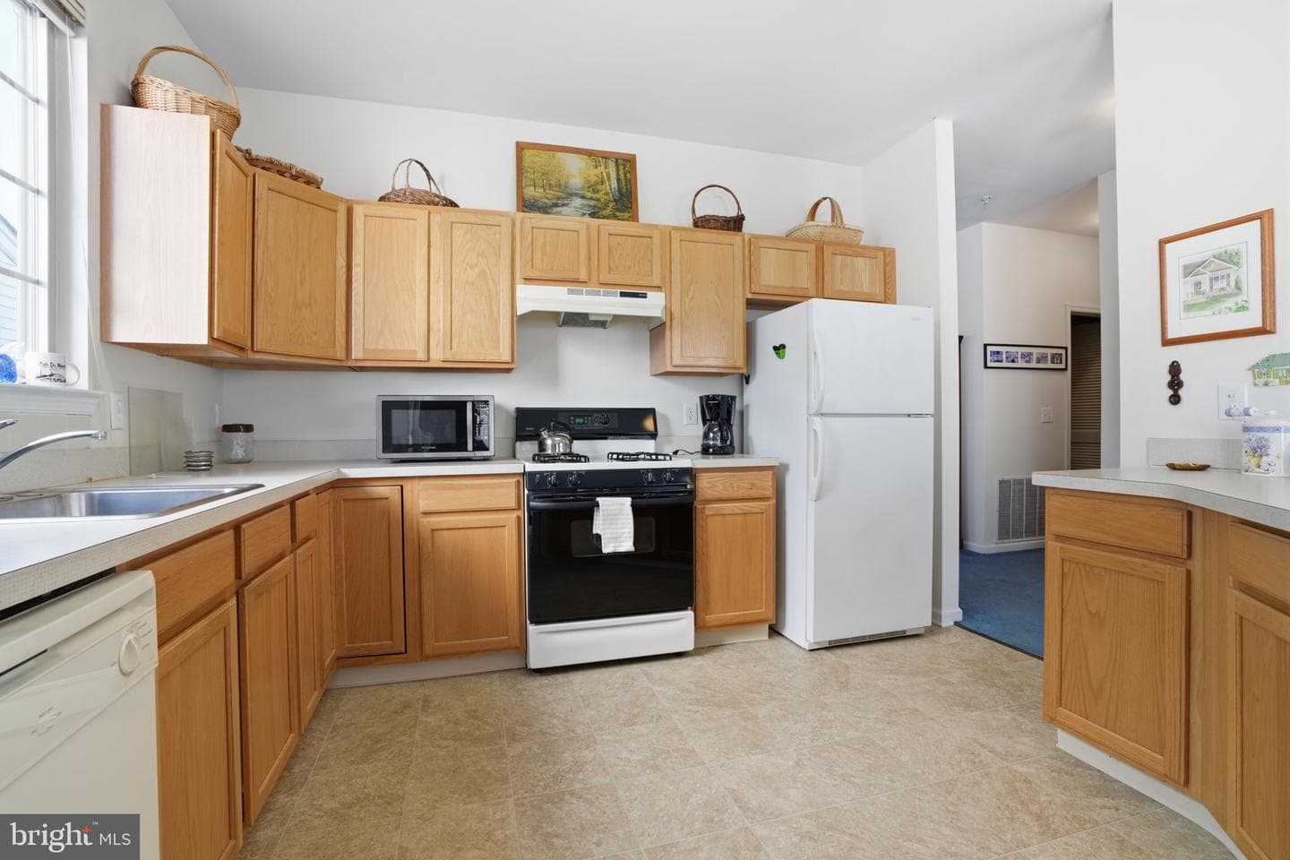 1107 Maxwell Manor photo 14
