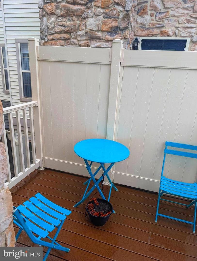106 Remington Court photo 12