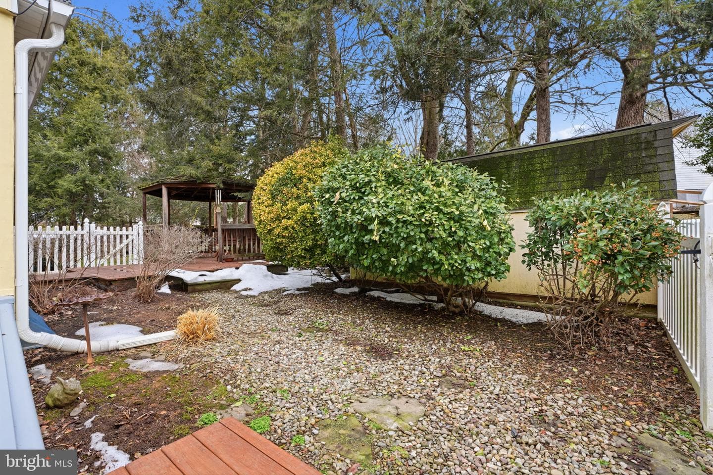 222 Green Valley Road photo 22
