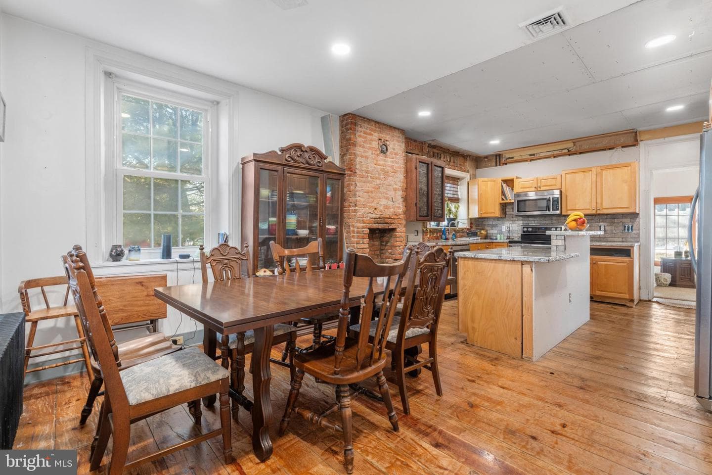 800 E Cherry Road photo 4