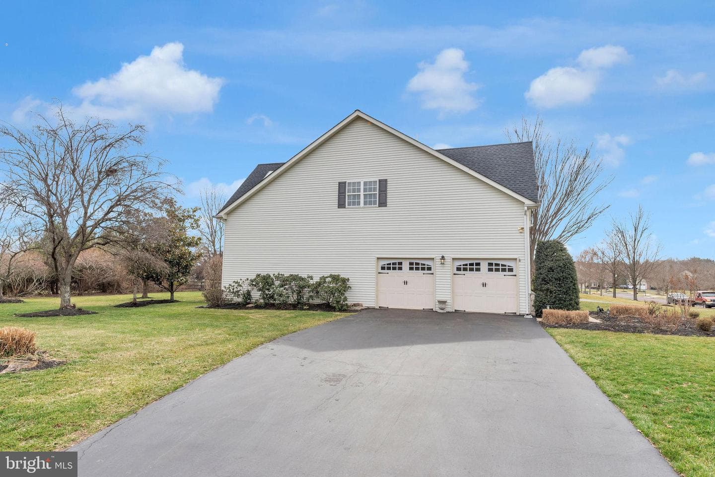 72 Bittersweet Drive photo 46