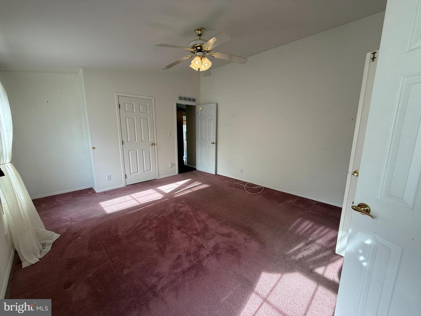 600 Mulberry Court photo 20